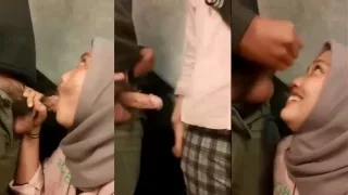 Bokep abg SMP di paksa nyepong kontol