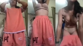 Bokep smp colmek Ajeng viral di rumah sendiri